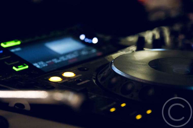 DJ Equipment Review